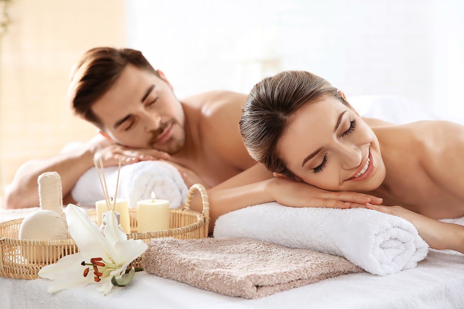 1,5 órás kényeztető thai aromaolajos masszázs 2 fő részére